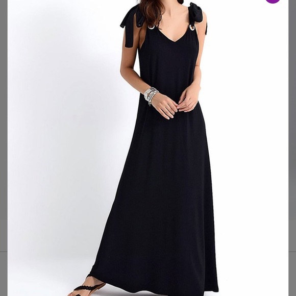 Black V-Neck Sleeveless Maxi Dress NWOT - Picture 5 of 7